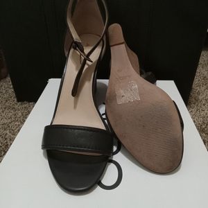 Black Aldo Wedge Snadles -10